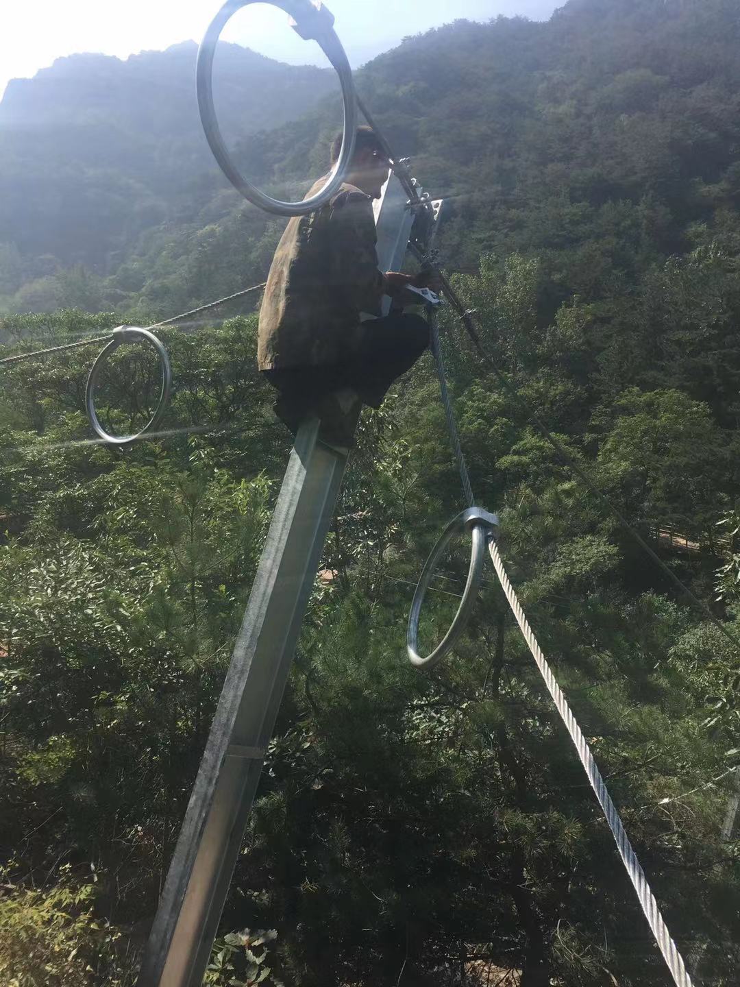 上支撐繩安裝